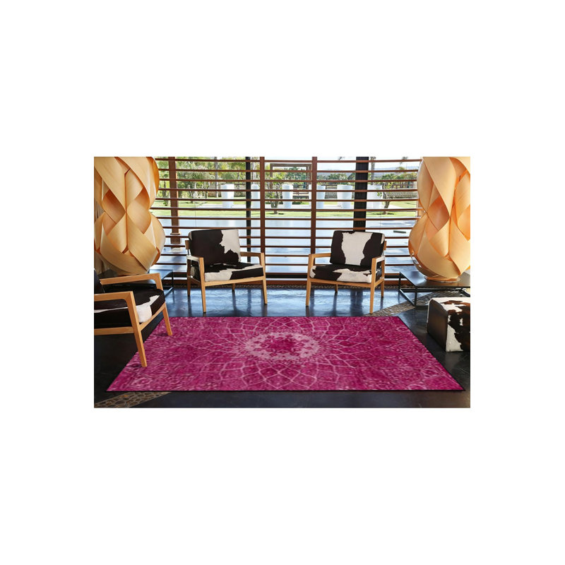 Tapis rose lavable à la machine, Rectangle 3'3" x 4'11" Rug Pad Included