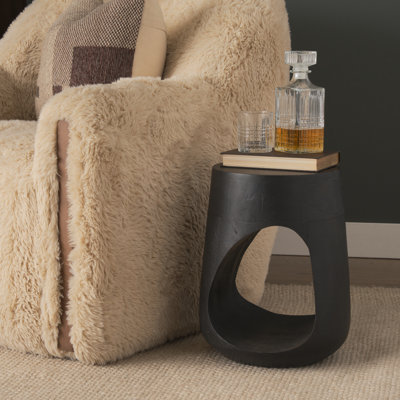 Table d'appoint sculptée Cove
