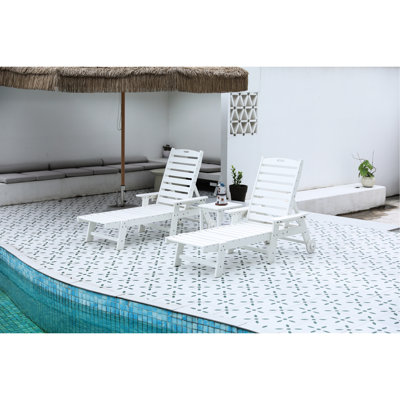 5-Level Lounge Chair , , White For Beach Outdoor Living Oversized White, With Wheels & 5 Positions