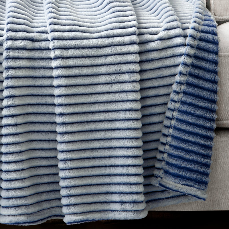 Blanket, White/Navy, Throw