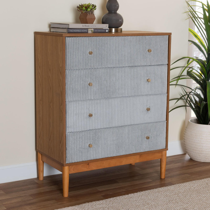 30.1 " W 4 - Drawer Dresser