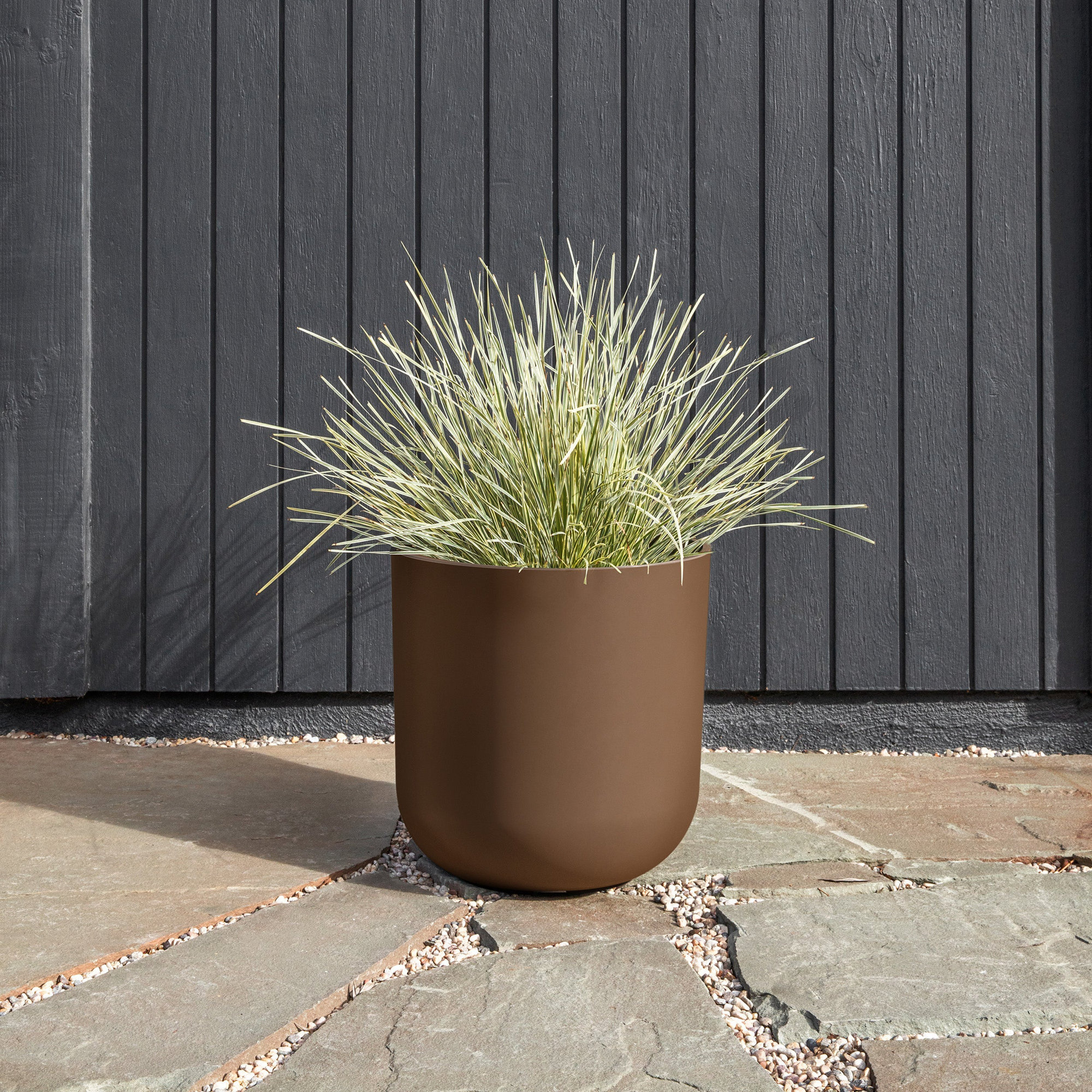 Mason Series Kona Planter, 15.25" H x 15" W x 15" D, 1, Espresso