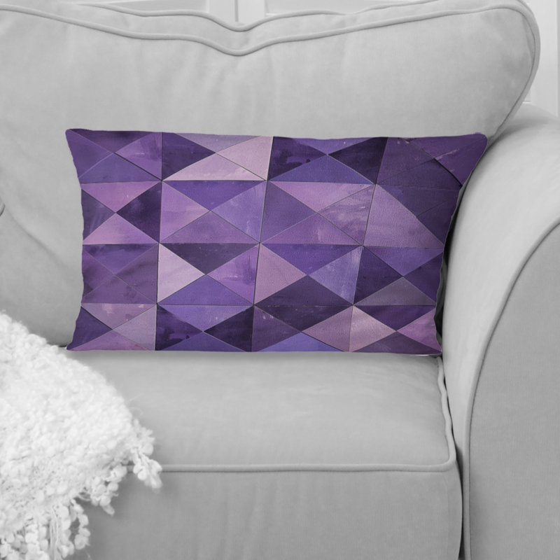 Coussin lombaire mauve Midcentury Triangle II