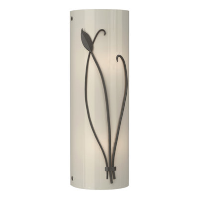Leaf 2 - Light Flush Mounted Sconce