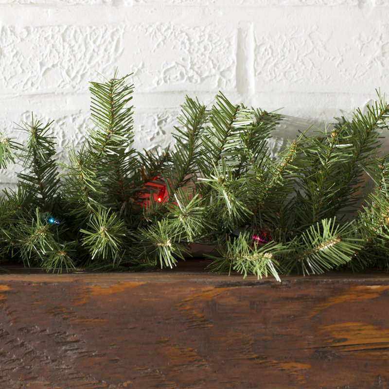 Couronne de sapin 36 po avec 100 lumières claires Norwood 36 UL, 550 pointes, L 6 pi
