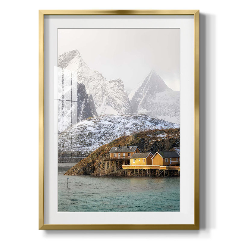 The Yellow Village I - Impression encadrée, H 28,5 po x l 20,5 po, Doré