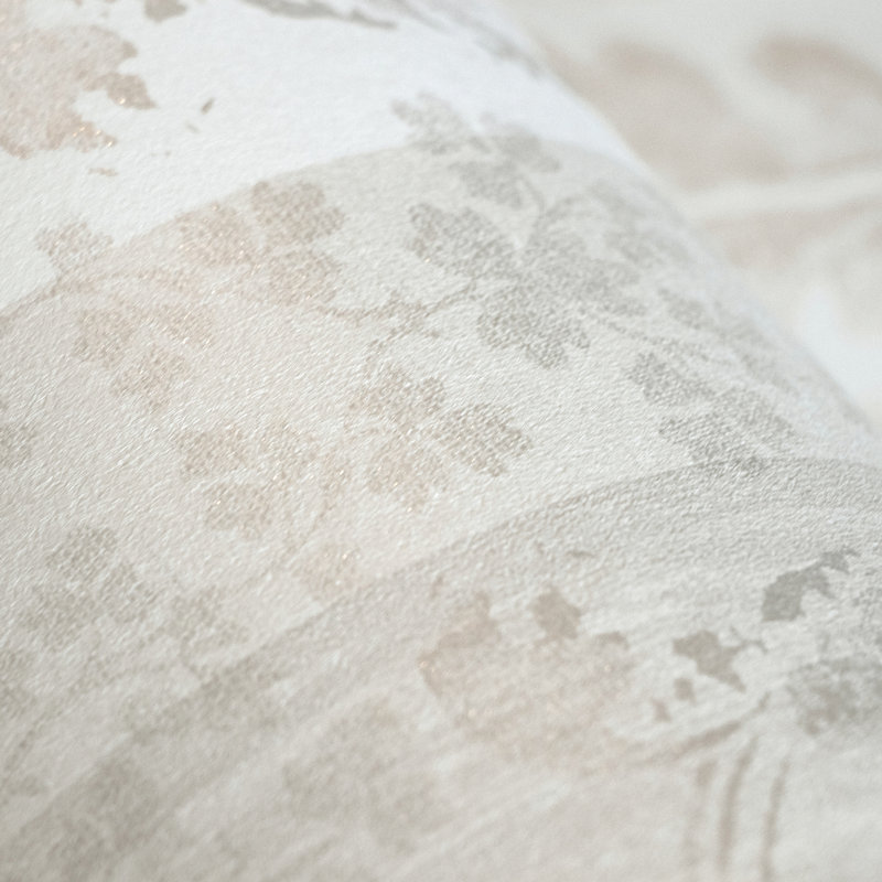 Adonea Nerites Smooth Metallic 33' L x 21" W Wallpaper Roll, Antique White