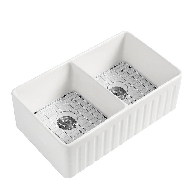 Évier de cuisine à double cuve 33 po x 20 po - Rouille, chaleur et égratignures avec grille et coins de 10 mm