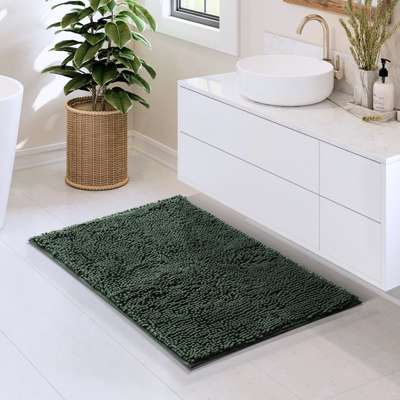 Kalyce Ultra Absorbent Non-Slip Chenille Bath Rug, 20"W x 32"L, Hunter Green