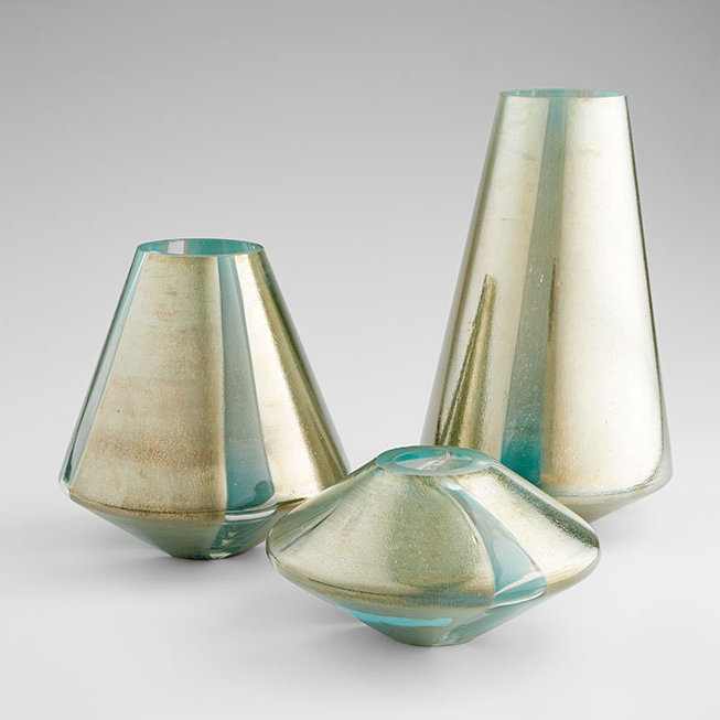 Glass Table Vase, 10.75" H x 10" W x 10" D