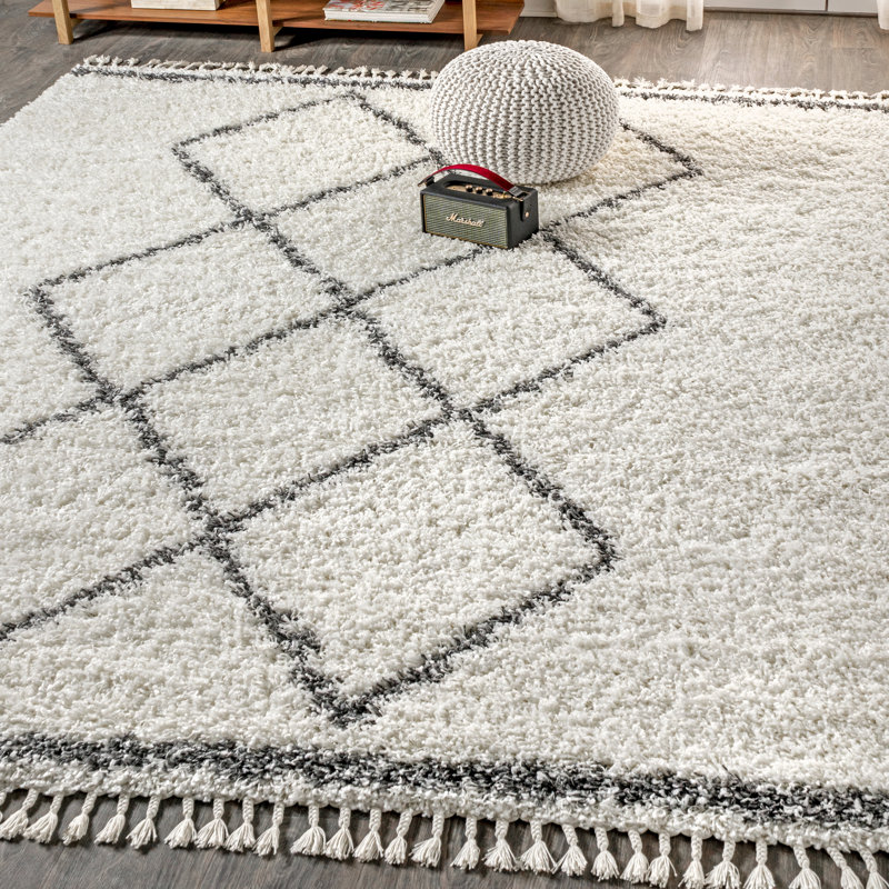 Cantera Shag Plush Tassel Moroccan Tribal Geometric Trellis Cream/Gray Rug, Rectangle 5'3" x 7'6"