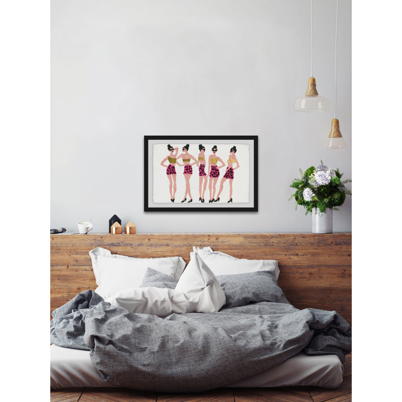 Glam Pose - Single Picture Frame Painting, 30 cm H x 46 cm W