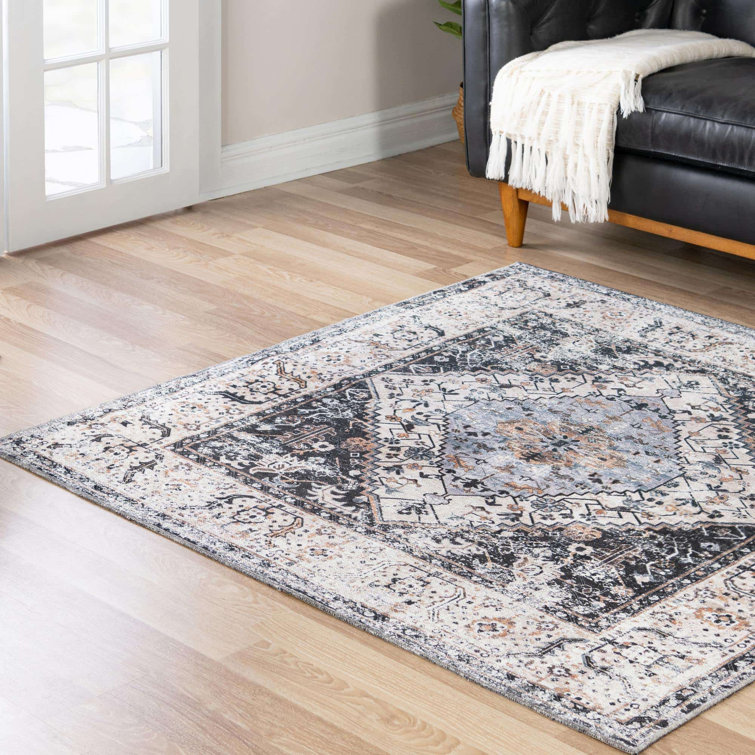 Oluremi Oriental Indoor Rug