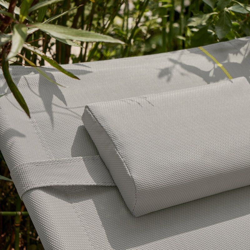 Single Chaise with Cushions, Gray