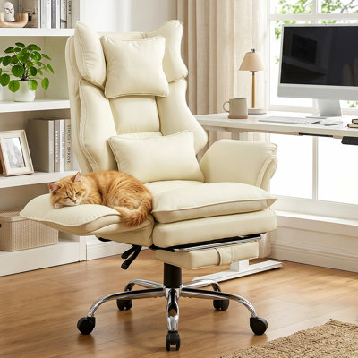 Fauteuil de direction grande taille avec accoudoirs relevables, inclinaison à 155°, repose-pieds, coussin ultra-épais de 20 cm, capacité de charge de 181 kg, appui-tête et soutien lombaire réglables.