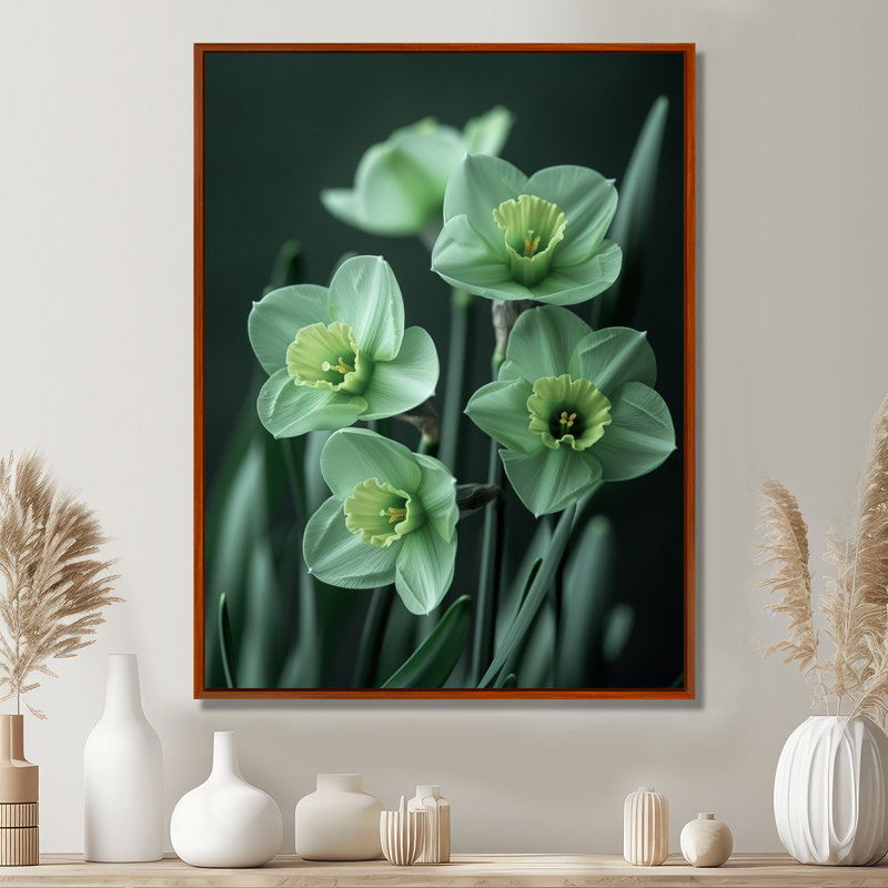 Monochromes de jardin glamour jonquilles II - jonquilles murales, H 12 po x l 20 po, Cadre flottant brun