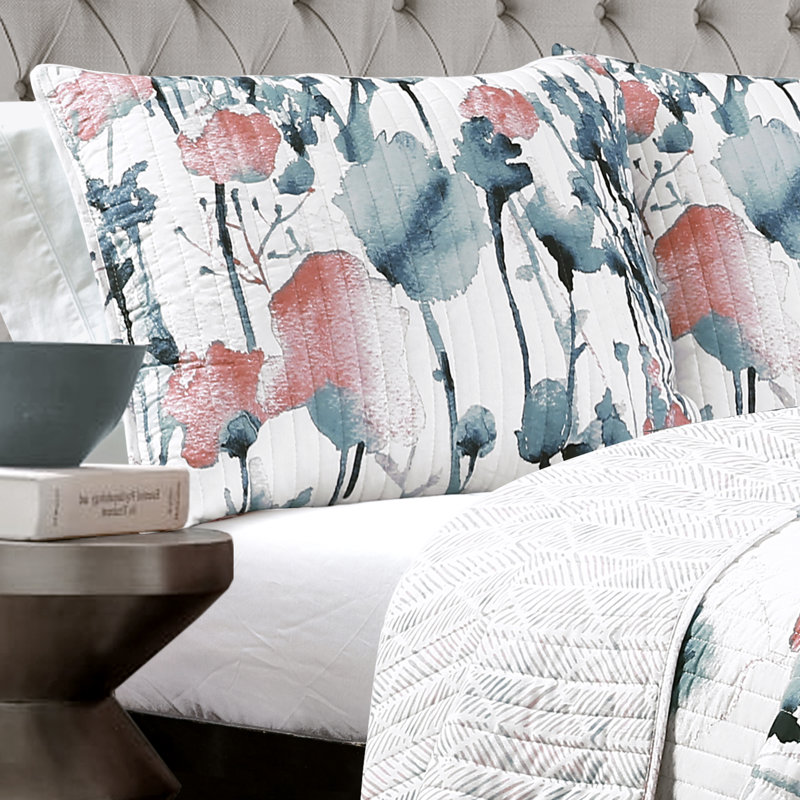 Lush Decor Zuri Flora Floral Reversible Cotton Quilt Set, King Quilt + 2 Shams