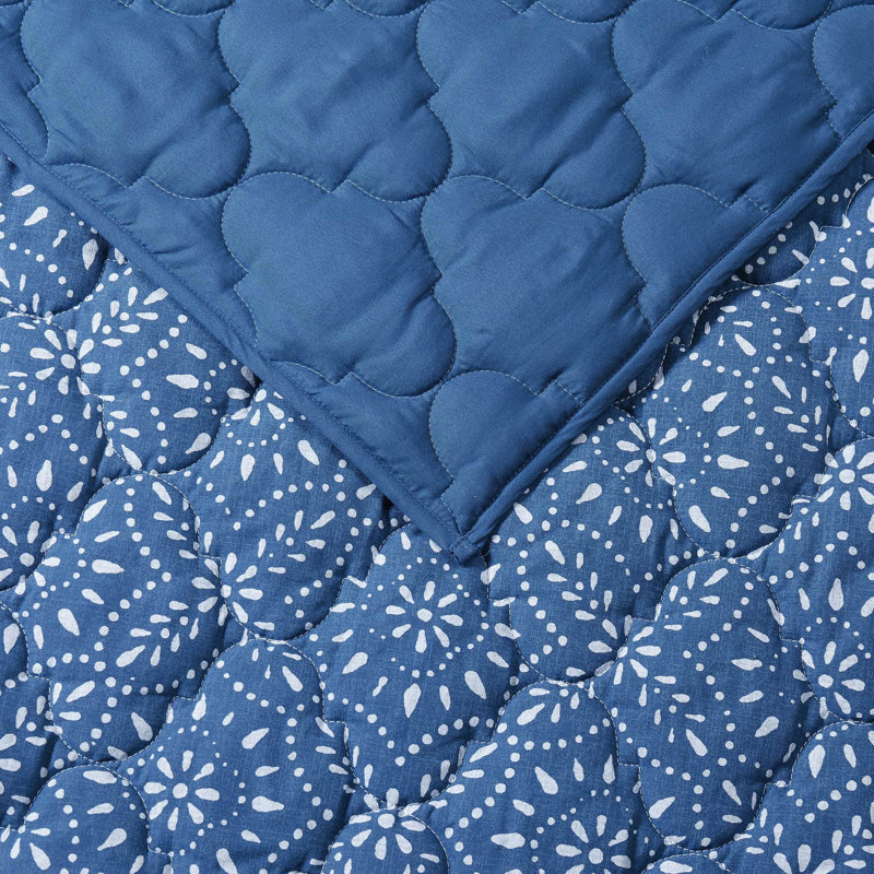 Brooklyn Loom Katrine Cotton Geometric Shapes Quilt, Twin XL Quilt + 1 Sham
