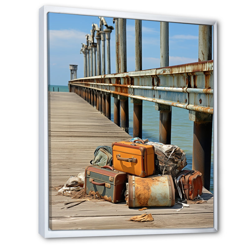 «Pier Weathered Memories IV», reproduction sur toile, Cadre flottant blanc, H 20 po x l 12 po x P 1 po