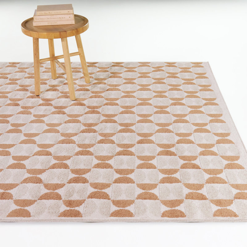 Teresita Copper Geometric Half-Circles Area Rug, 5'3" x 7'