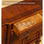 Buffet en bois d'hévéa de style américain-344477392