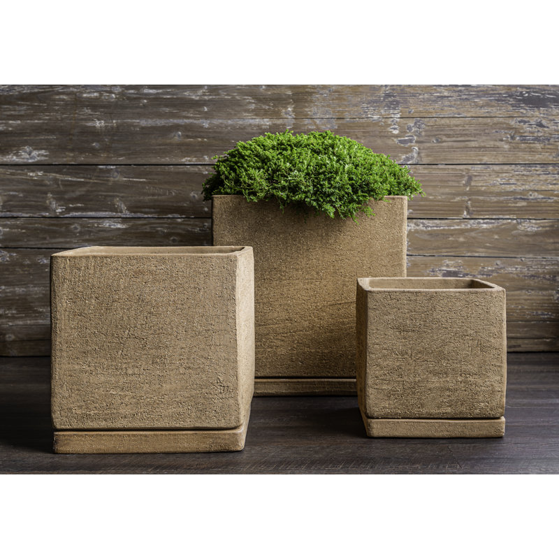 I/O Series Handmade Planter, Clay