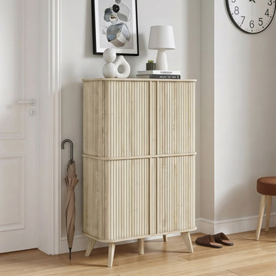 Armoire à chaussures Aurel Mid-Century 18 paires avec portes coulissantes cannelées