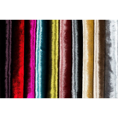 Blossom Shiny Velvet Runner