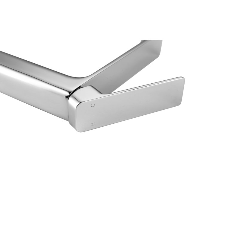 Lena Single-Hole Single-handle Bathroom Faucet, Chrome