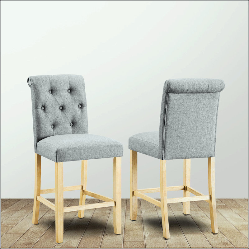 Tabourets en bois massif à boutons capitonnés, Gris