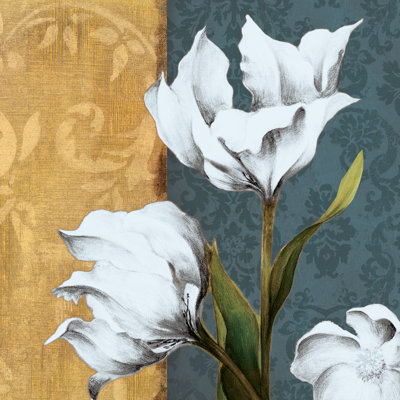 White Flower 11 - Wrapped Canvas Print