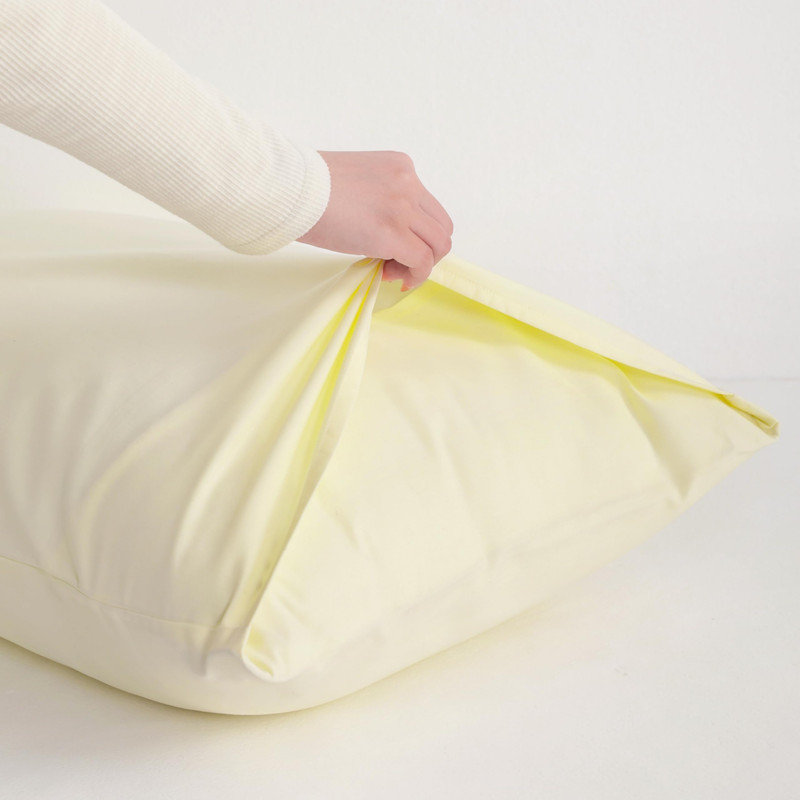 Easy Care Brushed Microfiber Pillow Case Microfiber Polyester Pillowcase With Envelope Closure By Lotechicw, Beige