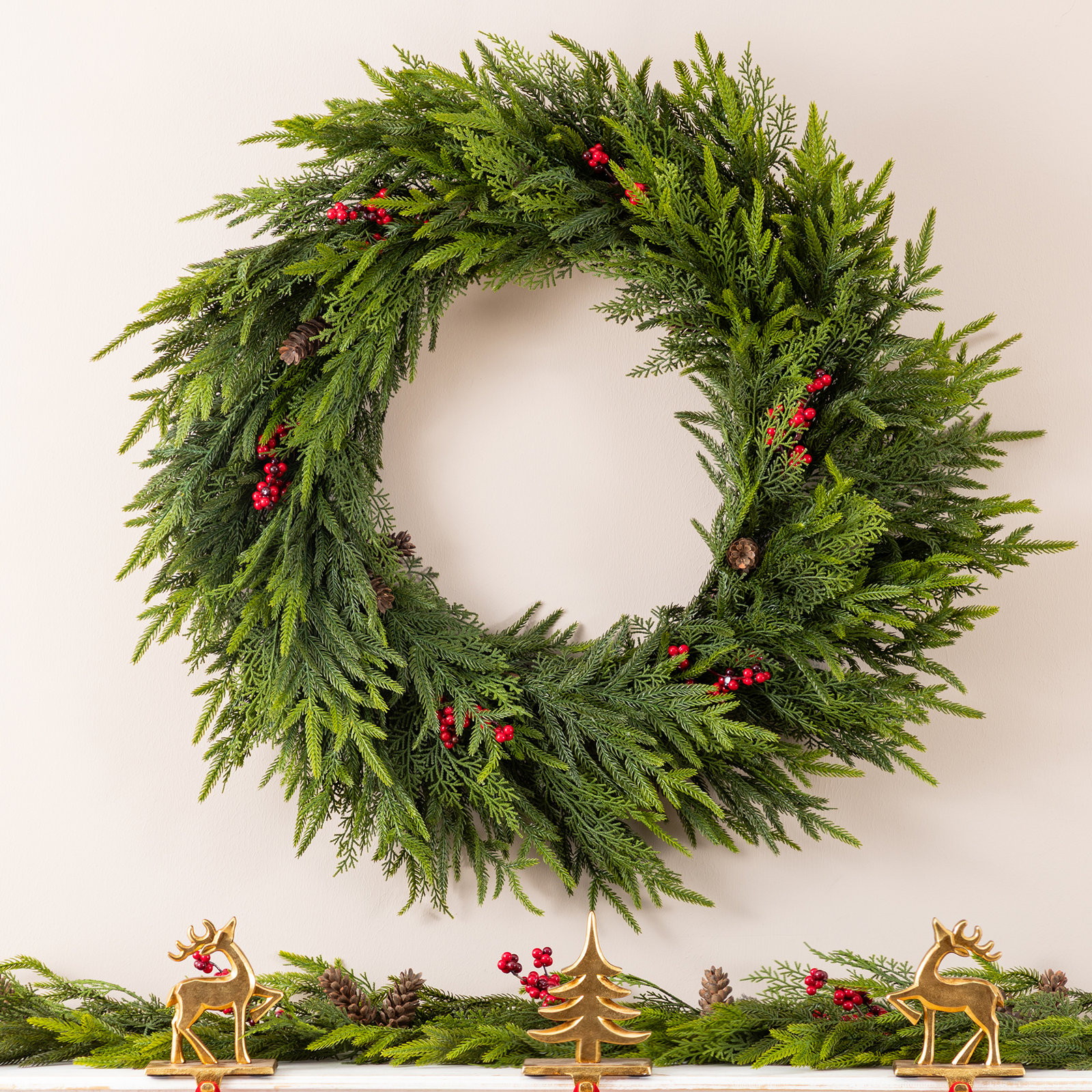 30" Berry Wreath