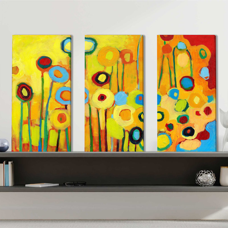 «Growing in Yellow No5» par Jennifer Lommers - 3 pièces, reproduction d'art sur toile tendue, H 32 po x l 48 po x P 0,75 po
