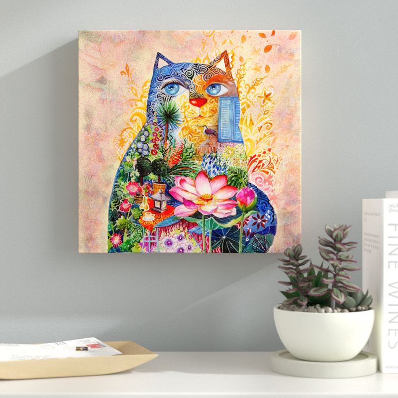 Modern & Contemporary, 18" H x 18" W