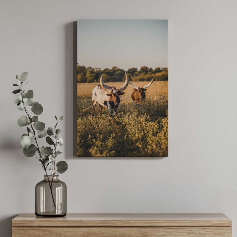 «Golden Hour Graze» par Dakota Diener, reproduction d'art, L 32 po x H 48 po, Ne s’applique pas, Toile non encadrée
