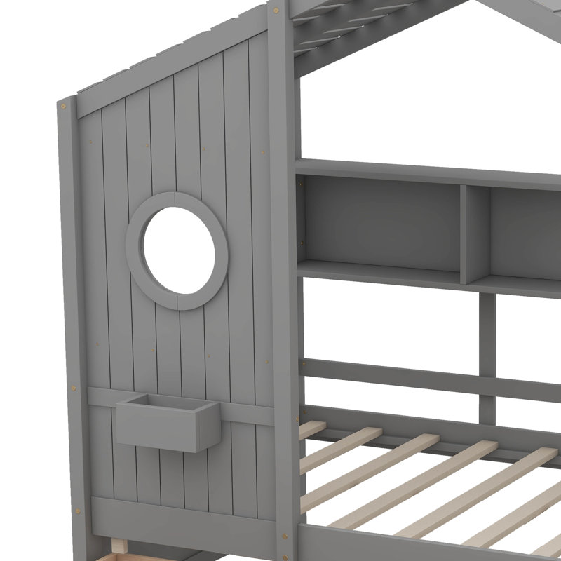Lit de style maison en bois avec 2 tiroirs et tablette de rangement, gris