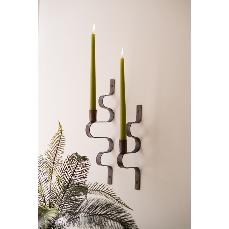 Ensemble de 2 appliques murales ondulées en métal pour bougies coniques, style rustique, 40 cm de hauteur.