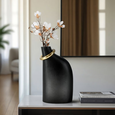 Grand vase noir avec anneau Rouen