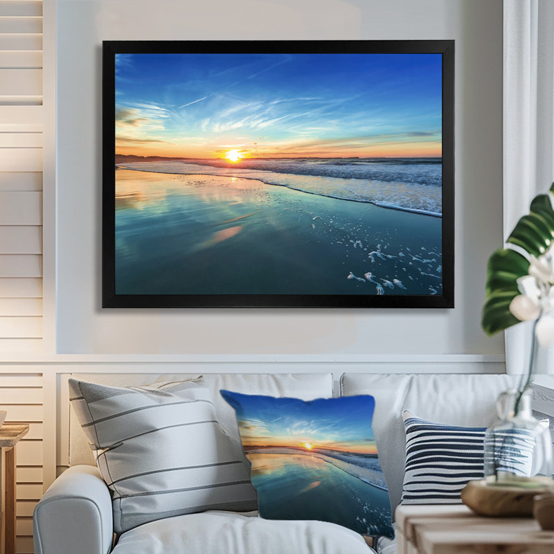 Paysage marin «Seashore with Distant Sunset», reproduction de photo, Avec cadre, Noir, H 24 po x l 32 po