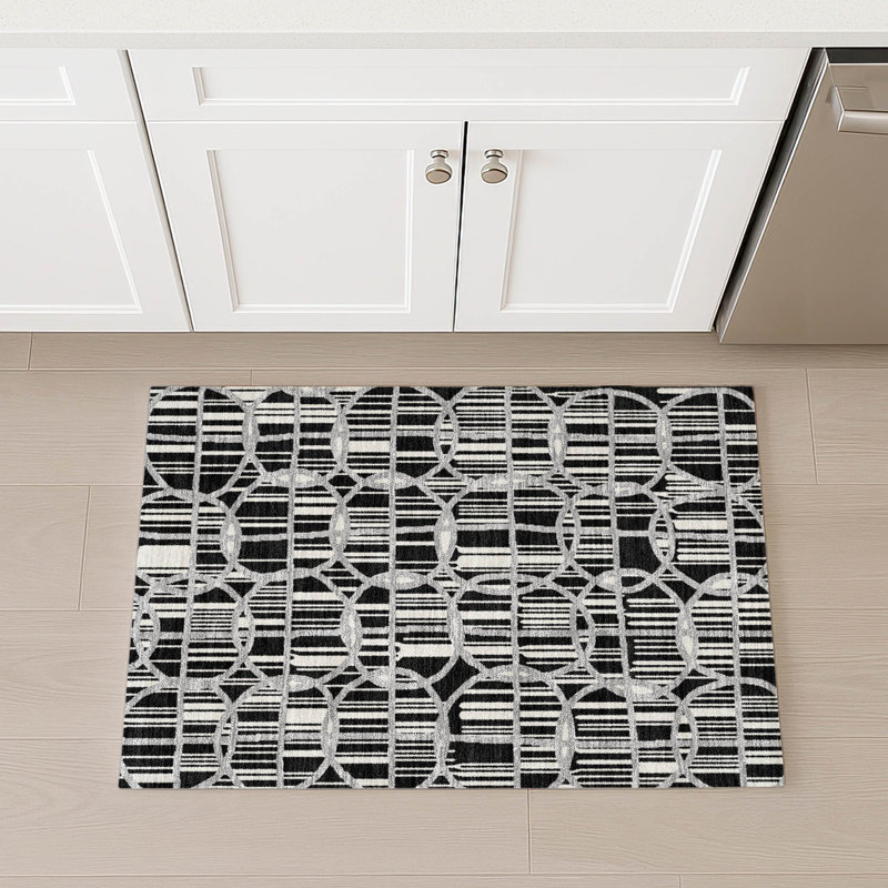Machine Washable Indoor/Outdoor Chantille ACN2769 Geometric Rug, 2'6" x 3'10", Black