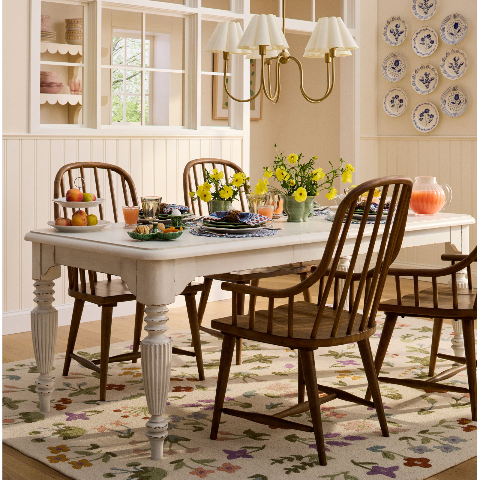 Hand-Tufted Wool Floral Outdoor Rug, Rectangle 8' x 10'