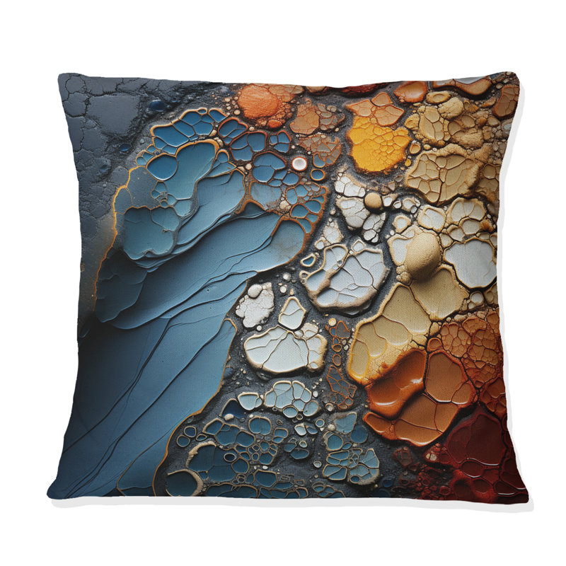 Coussin décoratif bleu et orange à motif de formes abstraites, 22" x 22"