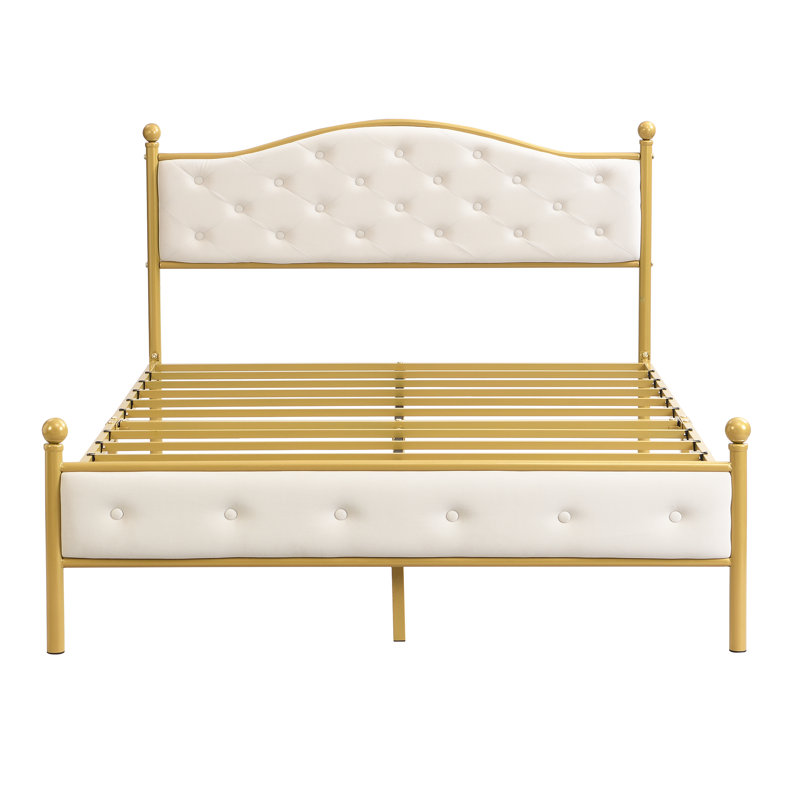 Pisinemo Upholstered Bed