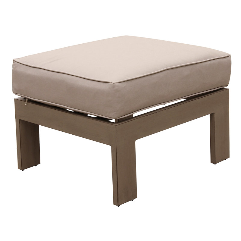 Ensemble bistro 5 pièces: 2 tables de club, 2 repose-pieds, 1 table de bout, 24 po
