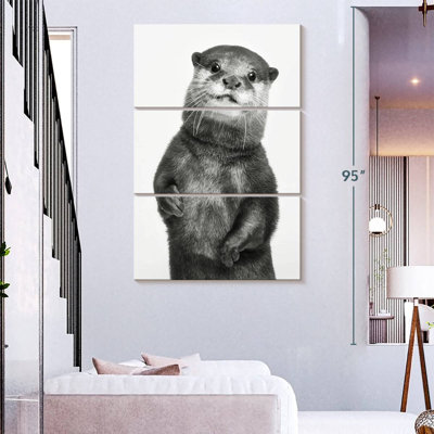 Brampt Monochrome Otter