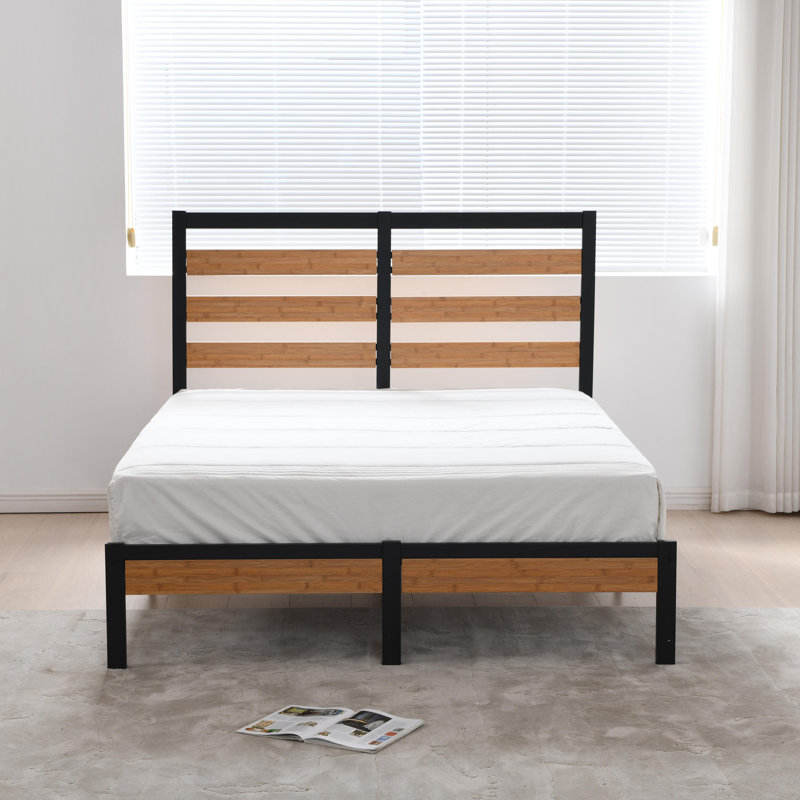 Base de lit plateforme Mayghan avec tête et pied de lit en bois, Bambou, Grand