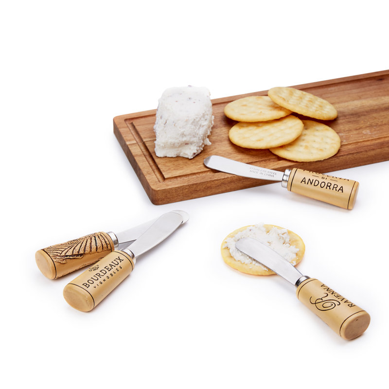 Ensemble d'épandeur à fromage en liège