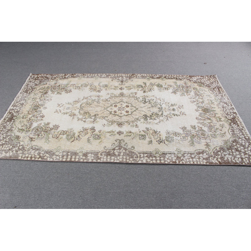 Tapis turc chic chic parfait pour le salon - conception d'inspiration rétro antique dans un format de 4 x 7 pieds