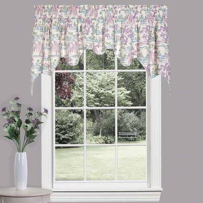 Meadow Toile Lined Empress Swag